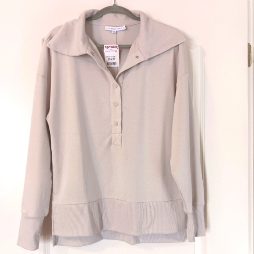 Sincerely Jules soft light tan pullover sweatshirt quarter button up. Size me…